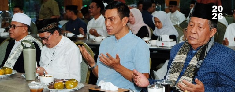 BUPATI BATANG HARI DAMPINGI WAKIL GUBERNUR JAMBI SAFARI RAMADAN DI MUARA BULIAN